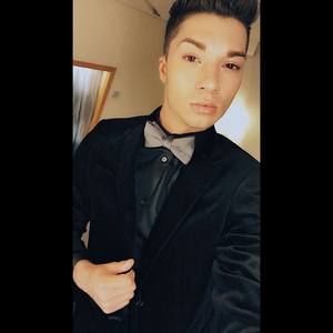 Meet your Posher, Brandon